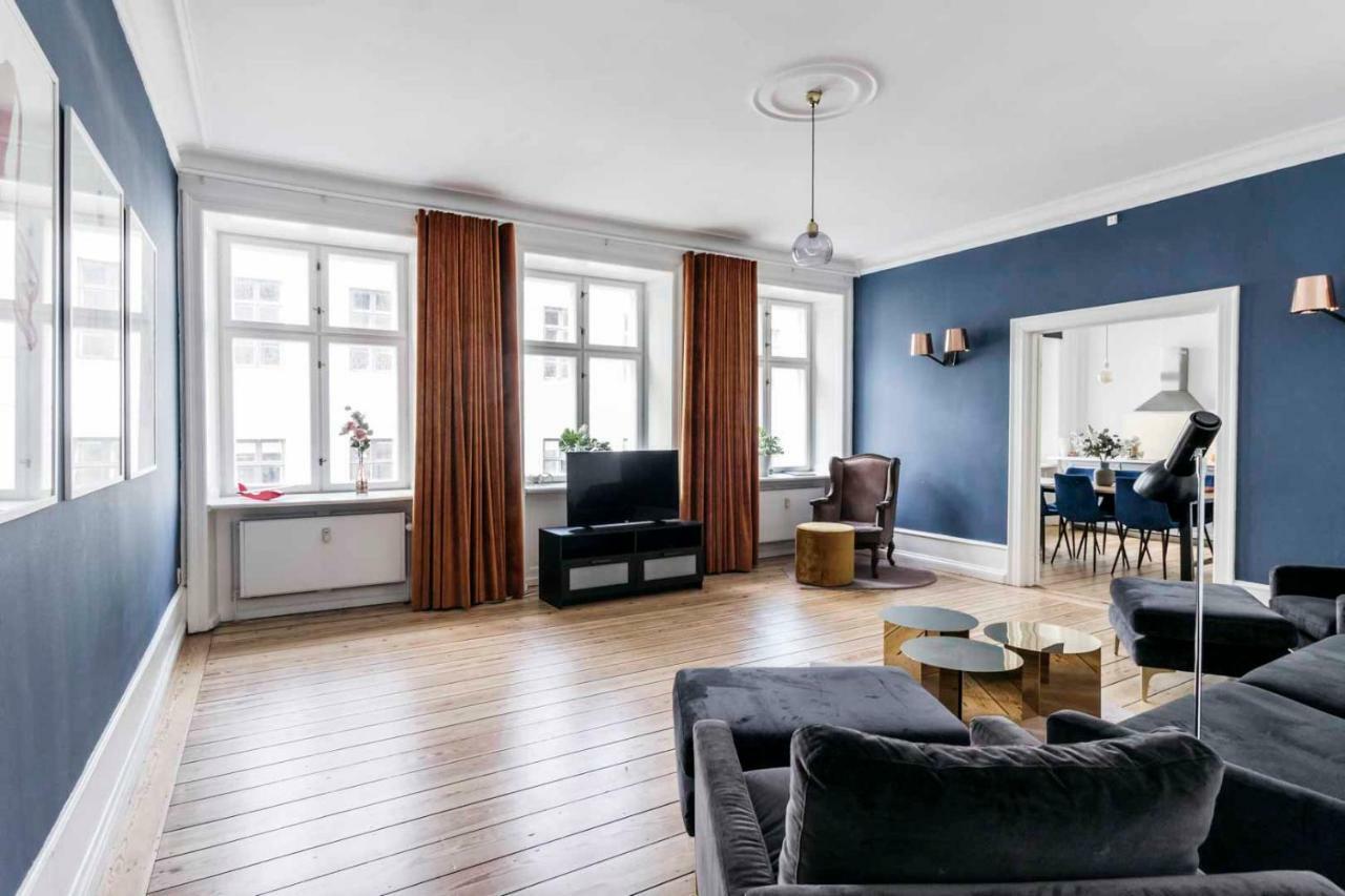 No. 56 - Luxury Apartments By Habitat Collection Apartment *