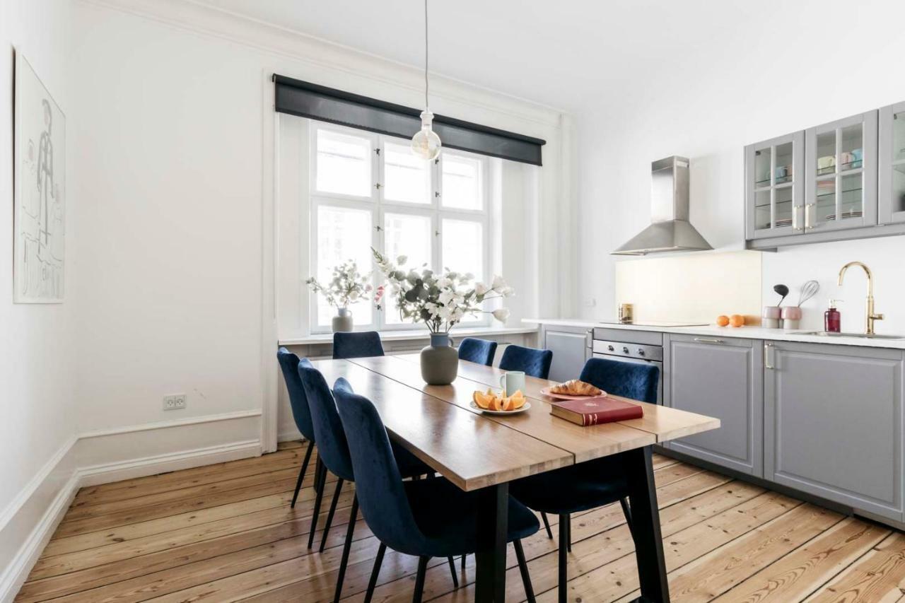 No. 56 - Luxury Apartments By Habitat Collection Apartment *