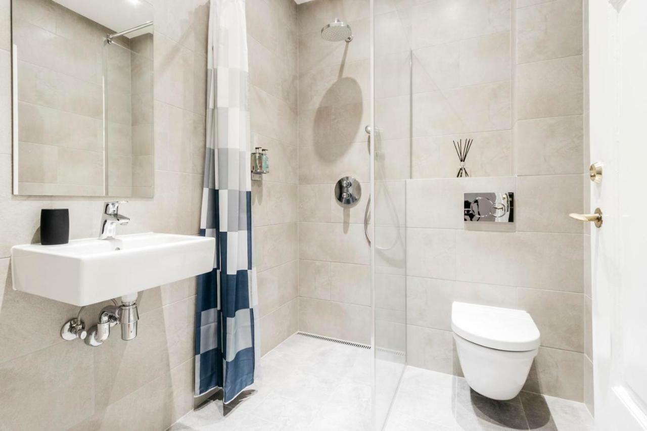 No. 56 - Luxury Apartments By Habitat Collection *